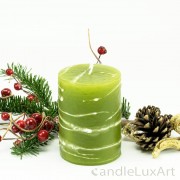 Stumpenlkerze Tropfendesign - 10cm - olive weis