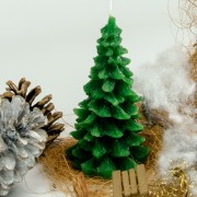 Weihnachtskerze Tanne grün und weiß 13cm